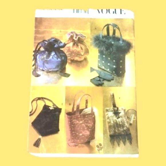VOGUE  PATTERN Misses EVENING BAGS Uncut #9893 DISCOÑTINUED Vintage - Picture 1 of 2